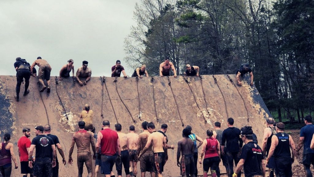 Lari Ringtangan Benteng Takeshi (Obstacle Run) - Contoh Latihan Kelincahan / Agility